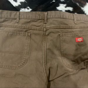 Gently Used Men’s Brown Dickies Work Cargo Jean 38x36